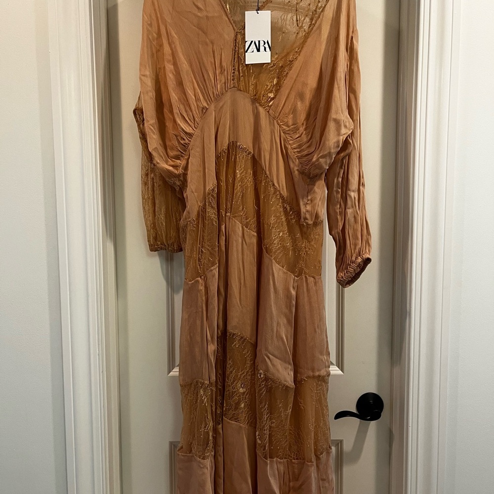 Zara Elegant Pink Lace Dress NWOT - Picture 7 of 10